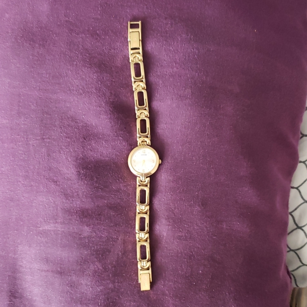 Guess watch